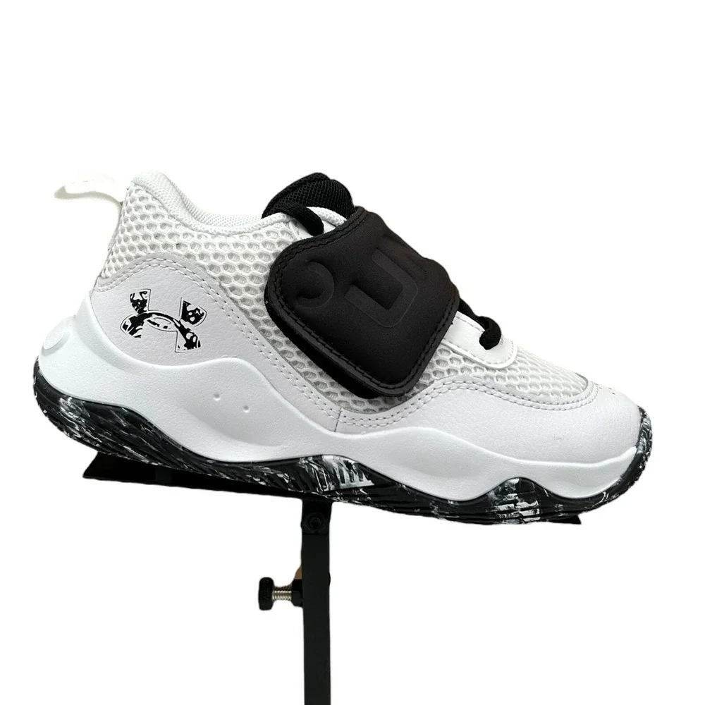 Under Armour Lockdown Youth‎ Boy's Leather Basketball Shoes Size 3Y White/Black